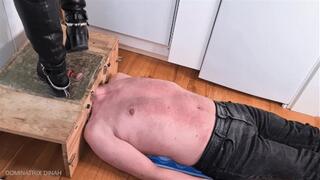 Trampling with over-knee boots with spurs