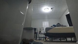 tiny human roaming in giantess room4k