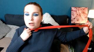 A bandage device squeezes my throat