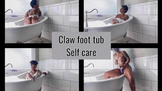 Claw Foot Tub Slippery wet Ebony babe Lyric Sky