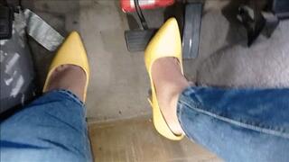 Yellow pumps