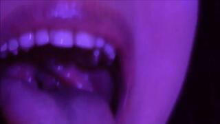 Vore and Divided Uvula Play with a Giantess