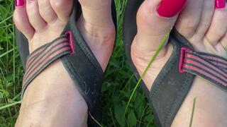 Worship Dirty Flip Flops