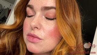 Redhead Obsessed Face Fetish (wmv)