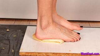 Vivian Barefoot Bread Crushing - HD MP4
