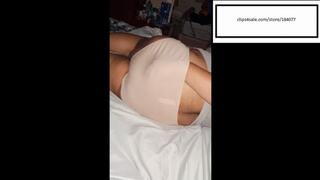 Delicious itching her butt in bed