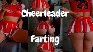 Voyeur: Cheerleader farts during break