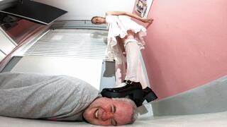 Kawaii Cosplay Japanese Girl Head Trampling With Chunky Shoes FLOOR CAM (4K)