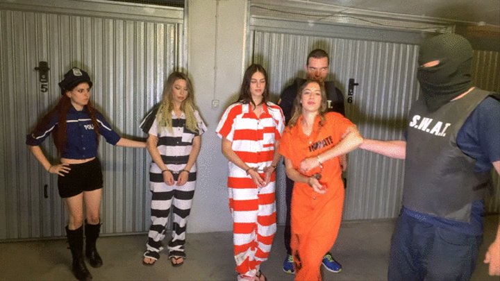 Gaia Luna And Naomi Escape From Prison Transfering - PORNMEKA