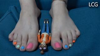 Lady Licks Feet Of Alison And Has Fun Later With Her