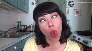 * 854x480p * Serious Silly Face Eye Crossing -Mp4