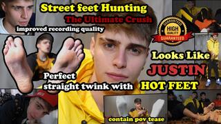 Street feet hunting special : The cutest twink we ever knew David, he melt my brain and wallet with his beautiful eyes, smile and feet