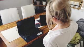 Down blouse virtual hand job