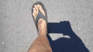 Avi Lola walks in flip flops flip flop walking sounds Toe wiggling avi