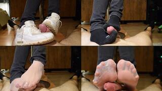 Shoejob black Sockjob and cum on nylon Feet footjob