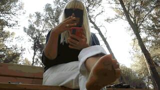 Walk in the park with a cigarette WMV(1920x1080)FHD