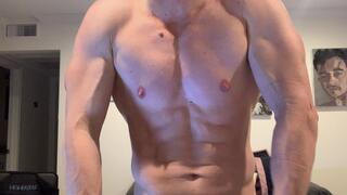 Devon flexes his muscles and pounds his abs SD
