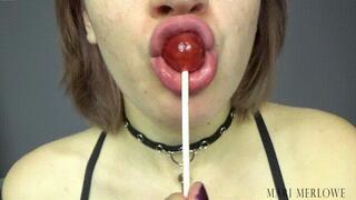 Lollipop Sucker Lick Suck and Eat Close Up - Mari Merlowe - MP4 720p HD