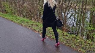my shoe gets kicked in the river HD wmv 1920x1080