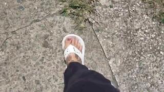 Giantess Lola walks in flip flops tepping on and Crushing random things in her way Toe Wiggling Foot fetish walking cam avi