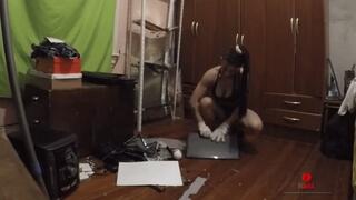 Another monitor destroyed by muscle girl WMV 720 CAM1