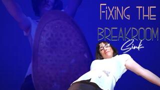 Mistress Tramples You In the Office wmv