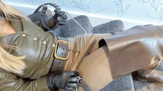 WEAK FOR MY THIGH BOOTS (1080P)