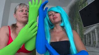 Lory blows a kiss in Victoria face d