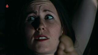 Clara – girl teached to control her bladder by special electro therapy