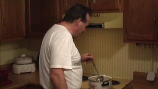 Cassie Wears Her New Outfit, Sucks Off Hubby And Gets Facial! (1st half mp4 sd)