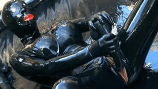 Messy latex encasement girl and the heavy rubber sploshing outdoor session - Part 2 of 2