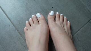 Teasing you with my New White Pedicure MP4 1080