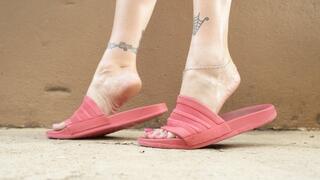 Old pink adidas sides foot show, amazing arches, pink milf toes n soles