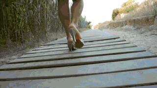 Walking in mules shoes on the beach AVI(1920x1080)FHD