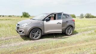 ASIA CRASH HIGH HEEL WHITE LEGGINGS_1080 HDR Dolby Vision_42 MIN