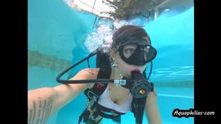 Aquaphilias- Skylar- Sexy SCUBA-Studentin will unbedingt lernen, egal, was dafür nötig ist!