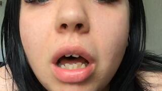 Lisa burps