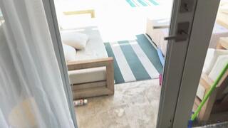 Ebony Thick babe Charlotte Lavish Gets Fucked Outside with Big Facial