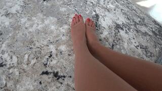 toe wiggling in open toe pantyhose Ad