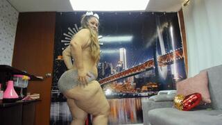 Kirsten Hill Topless dance