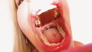 Michelle's wicked Feast 4K VR360