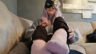 Cum For My Sweaty Pink Fuzzy Socks JOI