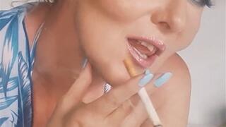 Short version - Marlboro Red 100s chain smoke*bare feet*first smoke rings