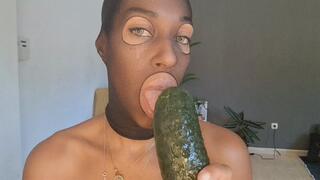 Masked veggie suck