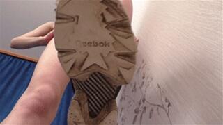 Horny college girl exposes and caresses her lovely Reebok sneakers, fc267h 720p