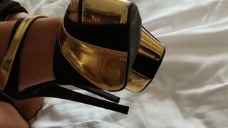 Be Spank form my master make me horny and my ass become red and ready to be fuked