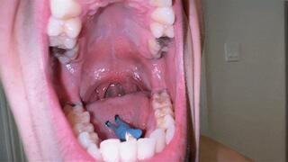 Jonathan Swallows Tiny Loser- MKV