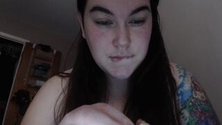 Sereph Eats An Orange 2of2