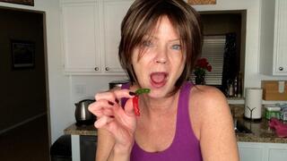 Teeth Biting Gummy No 25 Pt 1