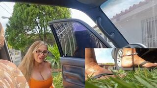 Mia Soles sexy driving and pedal pumping through the city with double camera
